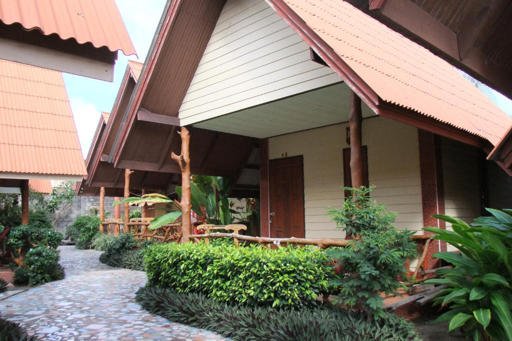 Friendly Resort & Spa Koh Phangan Rum bild