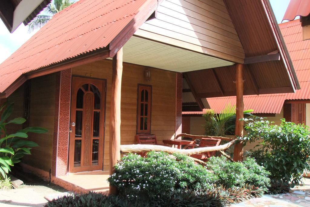 Friendly Resort & Spa Koh Phangan Exteriör bild