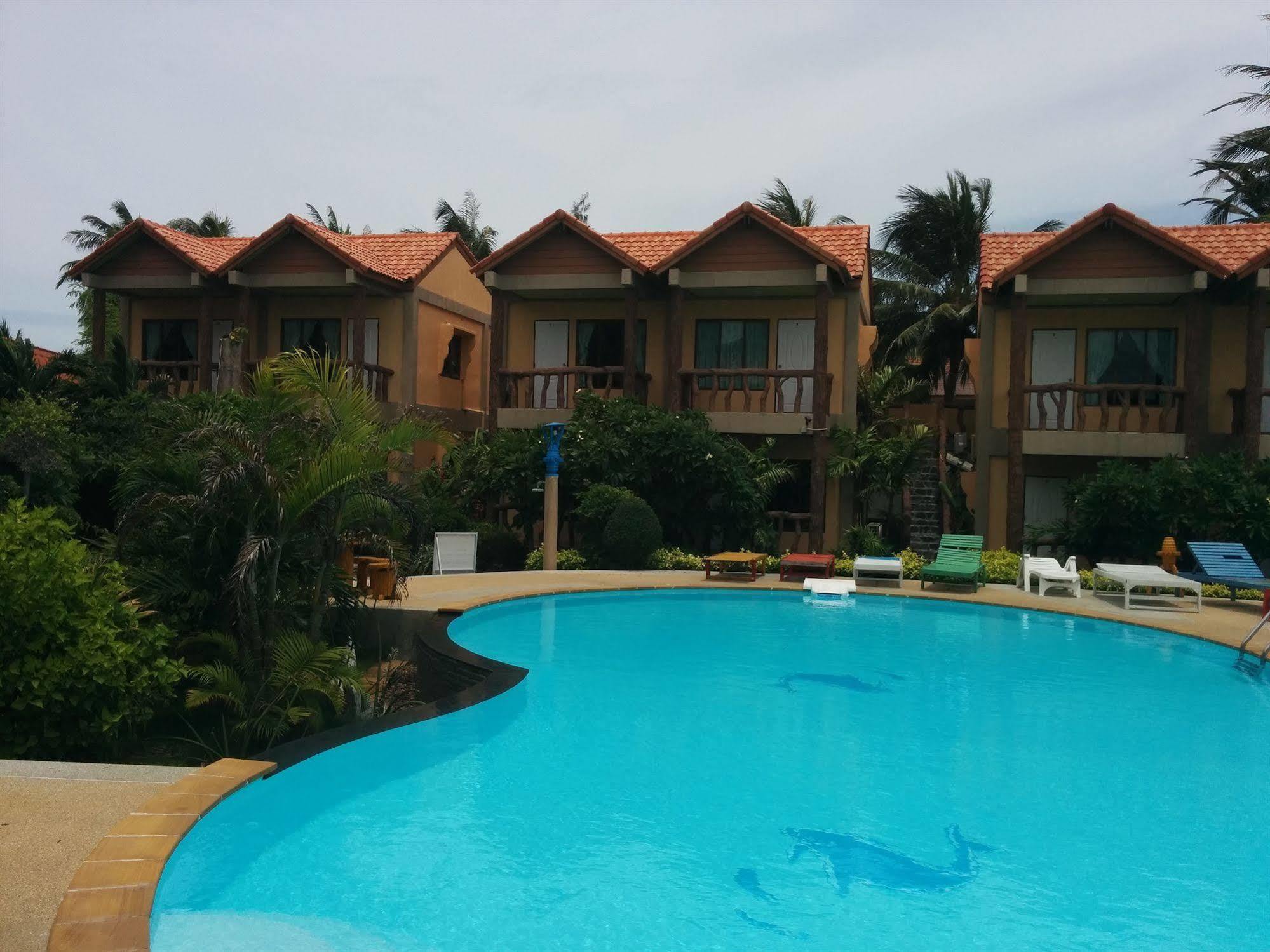 Friendly Resort & Spa Koh Phangan Exteriör bild